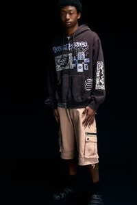 Seasonal Apparel Lines Image 3