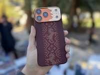 Festive Phone Case Designs Image 2