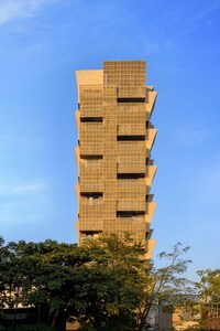 Climate-Responsive Housing