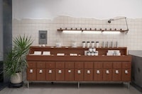 Avant-Garde Tea Store Concepts Image 4