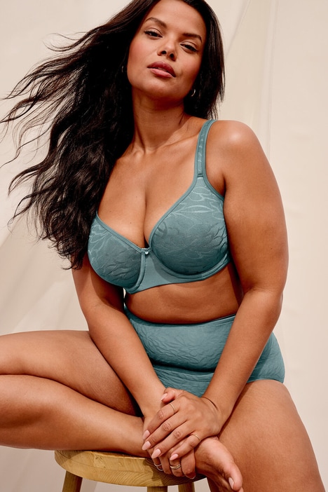 Lightweight Lift Bra Designs