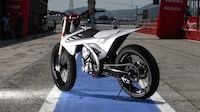 Adjustable Carbon Frame Motorcycles Image 3