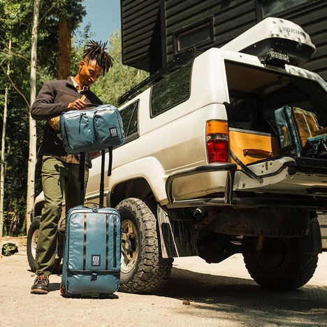 Hybrid Travel Carriers