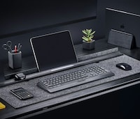 Calligraphy-Inspired Desk Accessories Image 2