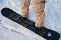 Magnetic Binding-Free Snowboards Image 2