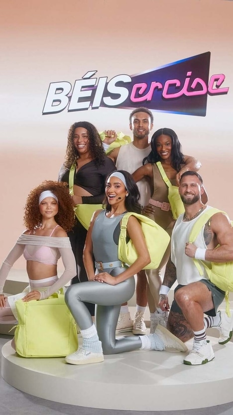 80s-Inspired Bag Campaigns