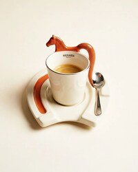 Luxe Horse-Themed Coffee Kits Image 3