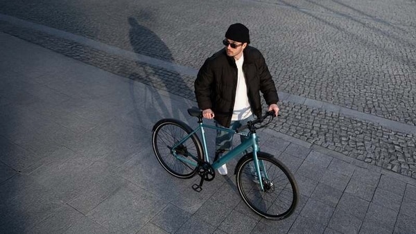 Easy-to-Store Urban eBikes