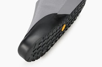 Adaptable Travel-Friendly Footwear Styles Image 4