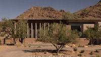Sculpted Desert Dwellings Image 3