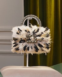 Exquisite Jewel Bags Image 2