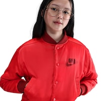 Brick-Inspired Street Jackets Image 3