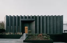 Inward-Focused House Architecture