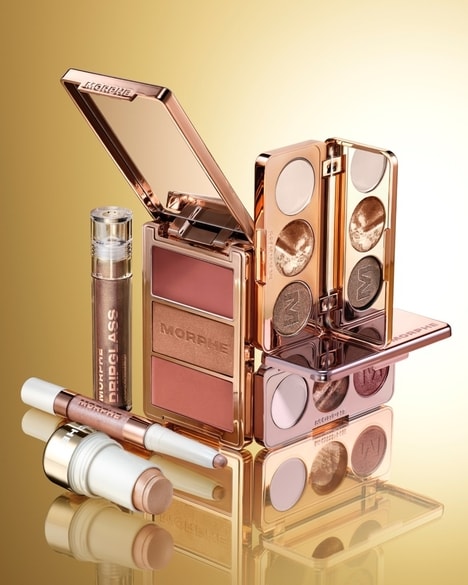 Metallics-Forward Makeup Capsules