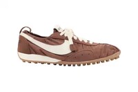 Heritage Running Models Image 2