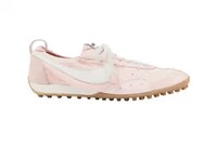 Heritage Running Models Image 3