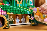 City Display Wall Sets Image 3