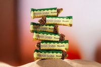 Multisensorial Pistachio Protein Bars