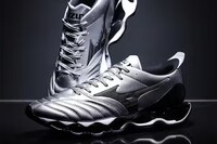Silver Performance Runners Image 2