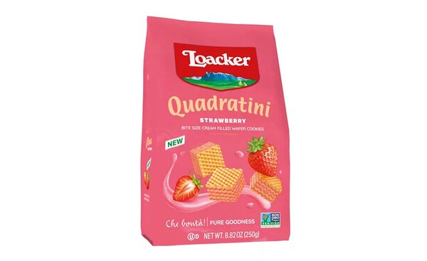 Cubic Strawberry Wafer Snacks: Loacker Quadratini Strawberry is ...