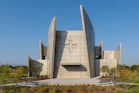 Curved Concrete Chapels Image 1