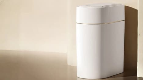 Automated Maintenance Trash Bins