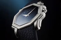 Sculptural Stone Timepieces Image 1