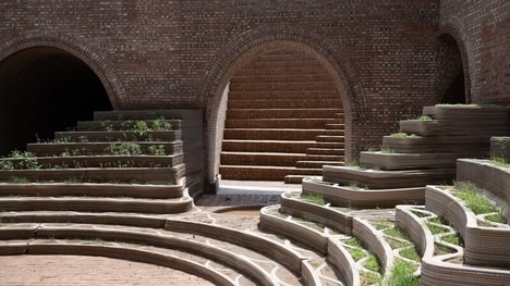 3d-Printed Vaulted Dwelling