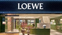 Perfume-Only Retail Spaces
