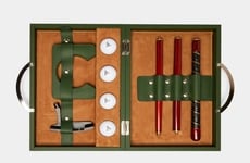 Handcrafted Leather Golf Sets