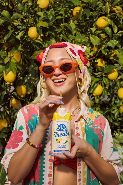 Creamy Lemonade Coconut Beverages