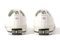 Minimalist Canvas Sneakers Image 2