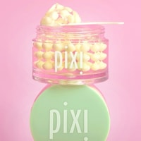 Complexion-Improving Hybrid Serums Image 1