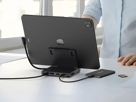 Folding Stand Hubs