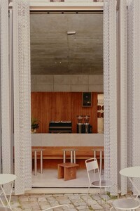 Warm Coffee Shop Interiors Image 2