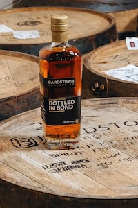 Refined Bourbon Bottle Designs Image 1
