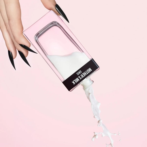 Provocative Milky Perfumes