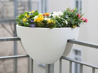 Corner Railing Planters Image 4