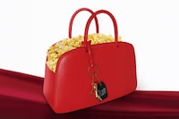 Handbag Popcorn Buckets Image 1