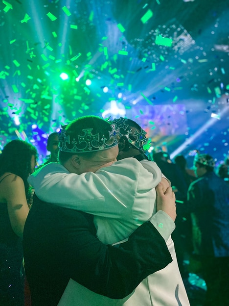 Heartwarming Prom-Style Events