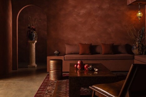 Dune-Like Tattoo Parlours