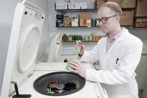 Recycled Bacteria-Made Drugs Article Thubnail