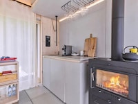 Off-Grid Vineyard Cabins Image 4