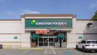 Smaller-Format Grocery Concepts