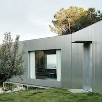 Metal-Clad Coastal Homes Image 1