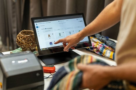 AI-Powered Thrift Platforms
