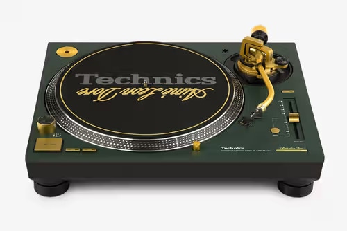Limited Edition Turntables: Technics SL-1200M7ALD Turntable