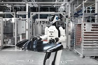 Autonomous Humanoid Assembly Bots Image 1