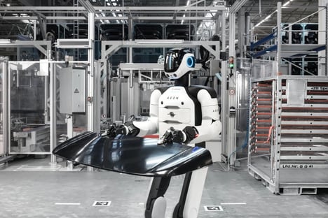 Autonomous Humanoid Assembly Bots