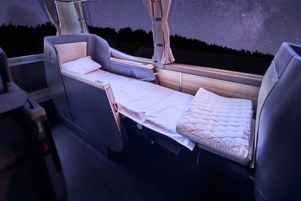 Lie-Flat Night Bus Seats